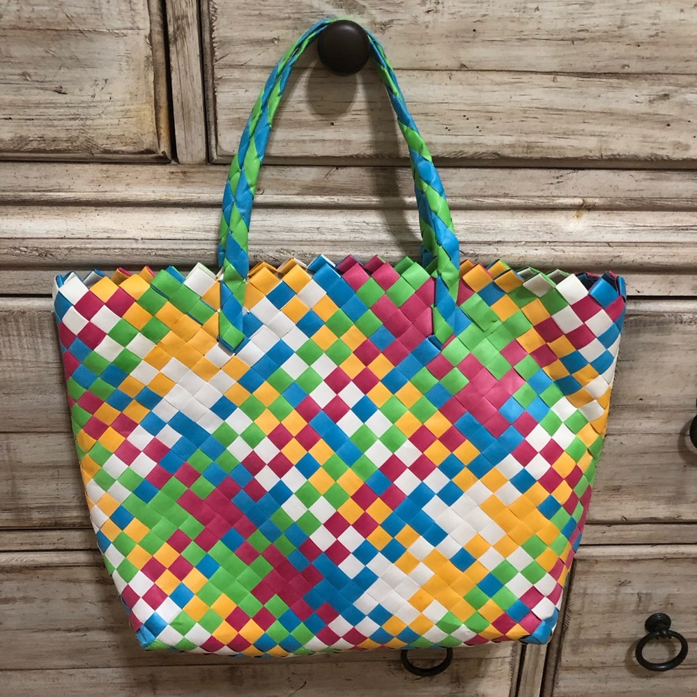 🩷💙 Cute & Colorful Woven Bag 💛💚